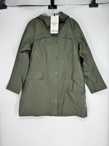 Lululemon into the drizzle - lululemon,